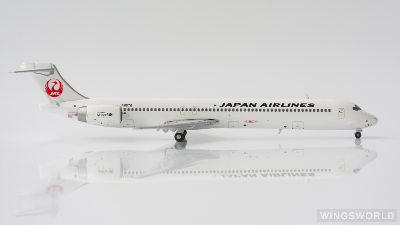 JC Wings 1:400 XX4941 Japan Airlines 日本航空 McDonnell Douglas MD-90 JA8070