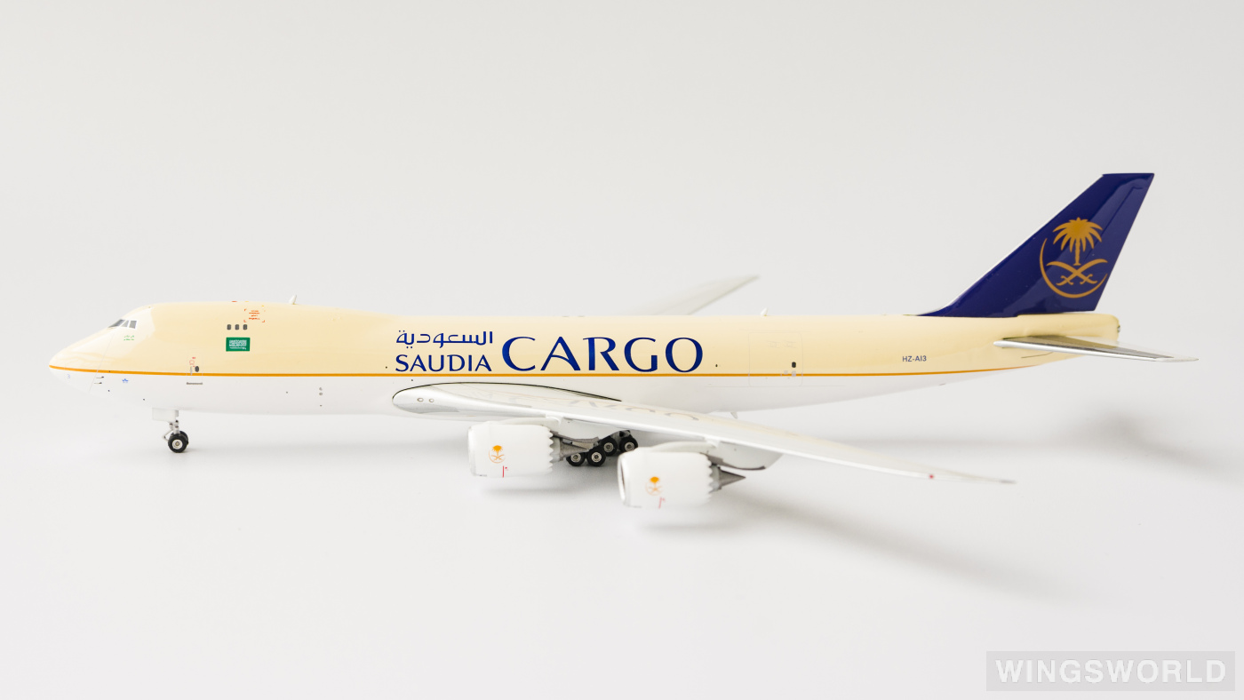 Phoenix 1:400 PH10796 Saudia 沙特阿拉伯航空 Boeing 747-8F HZ-AI3