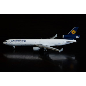 Lufthansa 汉莎航空 McDonnell Douglas MD-11 D-ALCN  GJDLH1371 Geminijets 1:400