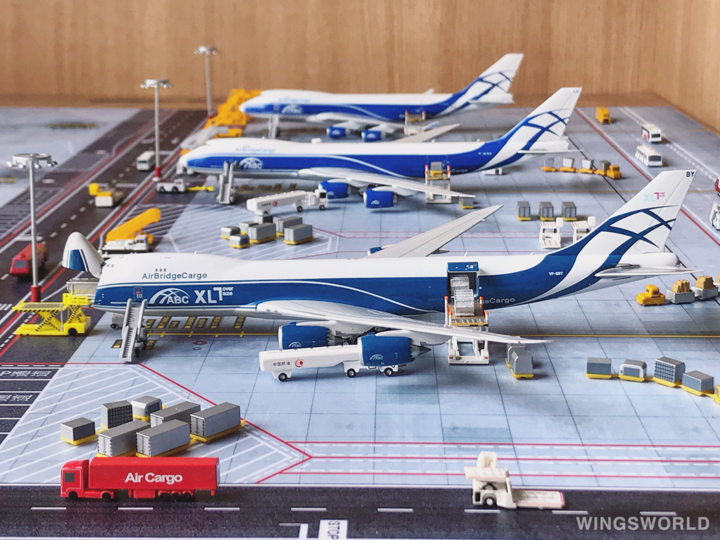 Geminijets 1:400 GJABW1895 AirBridgeCargo 空桥货运航空 Boeing 747-8F VP-BBY