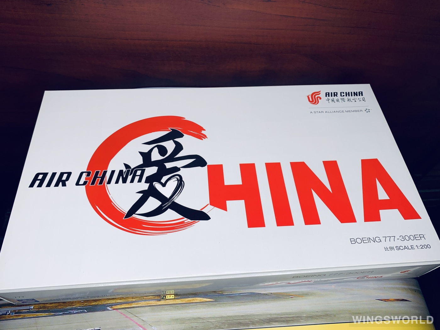 Hogan 1:200 CA77W2006 Air China 中国国际航空 Boeing 777-300ER B-2006