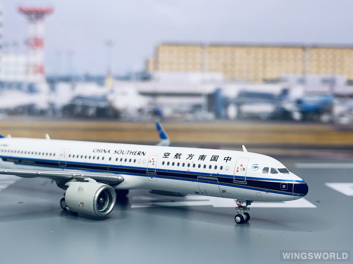 JC Wings 1:400 KD4093 China Southern 中国南方航空 Airbus A321neo B-8367