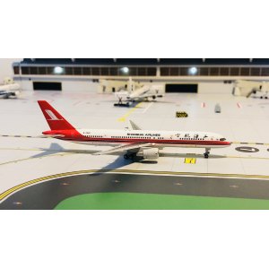 Shanghai Airlines 上海航空 Boeing 757-200 B-2880  HYJL57012 HYJLwings 1:400