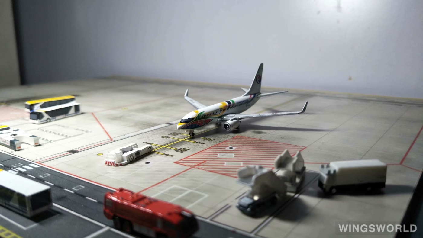 Dragon Models 1:400 56290 China Eastern 中国东方航空 Boeing 737-700 B-5265