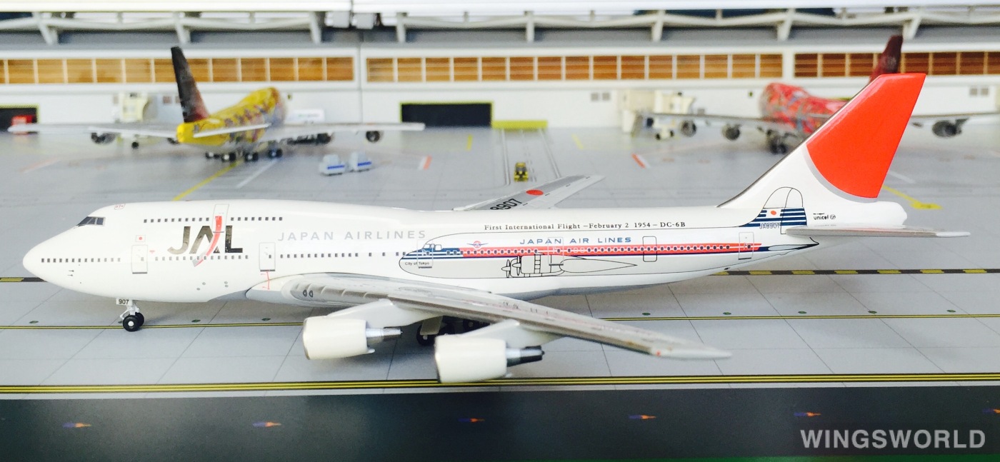 Big Bird 1:400 BB4-2004-28B Japan Airlines 日本航空 Boeing 747-400 JA8907