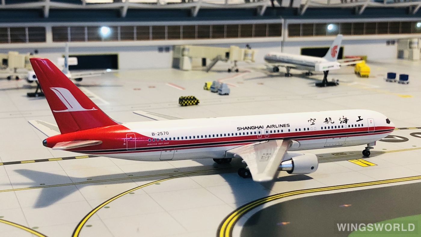 AeroClassics 1:400 AC4B2570 Shanghai Airlines 上海航空 Boeing 767-300 B-2570