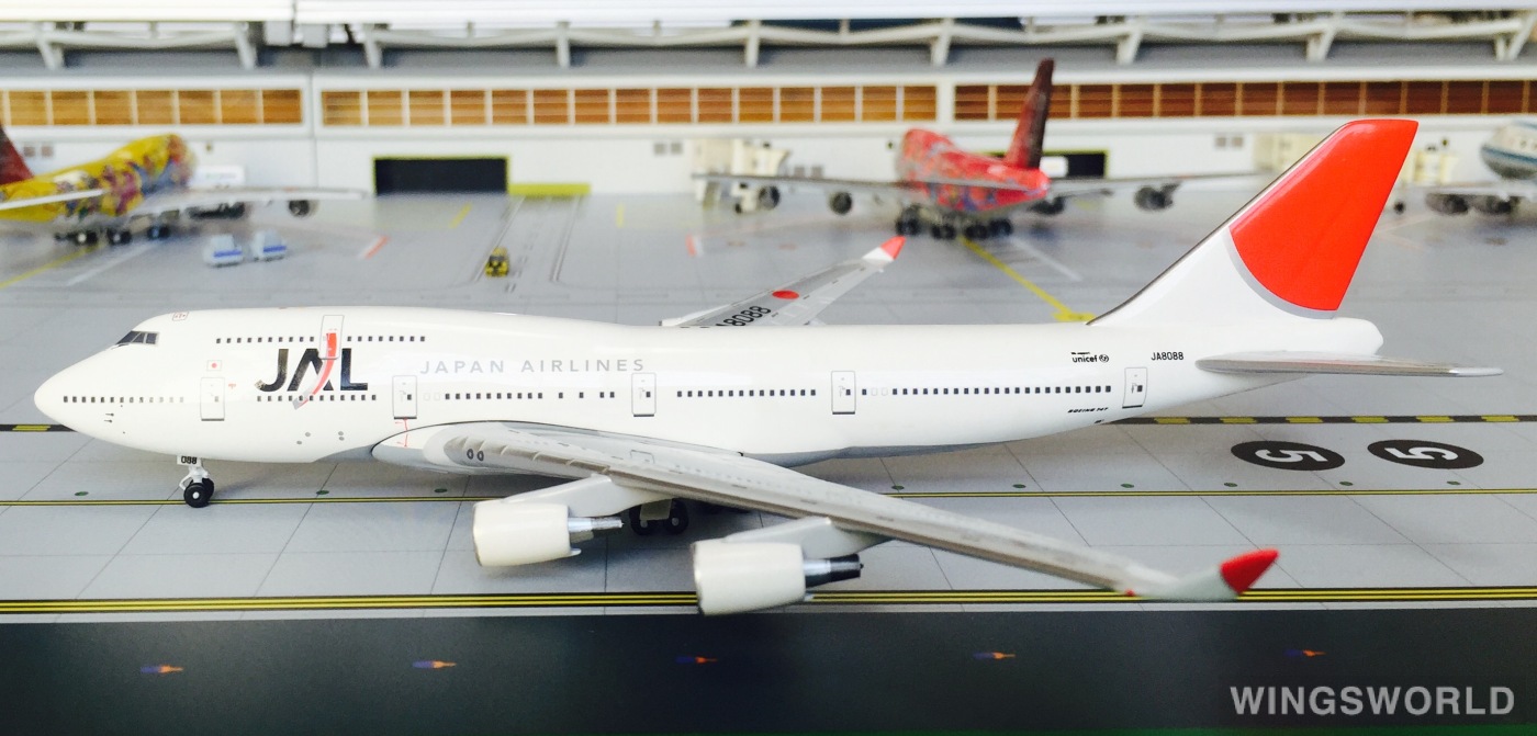 Big Bird 1:400 BB4-2004-28A Japan Airlines 日本航空 Boeing 747-400 JA8088
