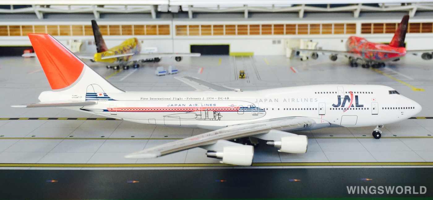 Big Bird 1:400 BB4-2004-28B Japan Airlines 日本航空 Boeing 747-400 JA8907