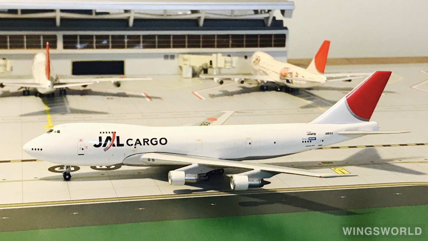 Big Bird 1:400 BB4-2003-11A Japan Airlines 日本航空 Boeing 747-200 JA8193