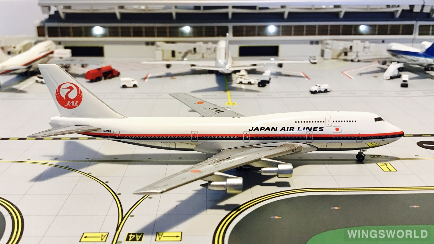 Big Bird 1:400 BB4-2004-11B Japan Airlines 日本航空 Boeing 747-300 JA8166