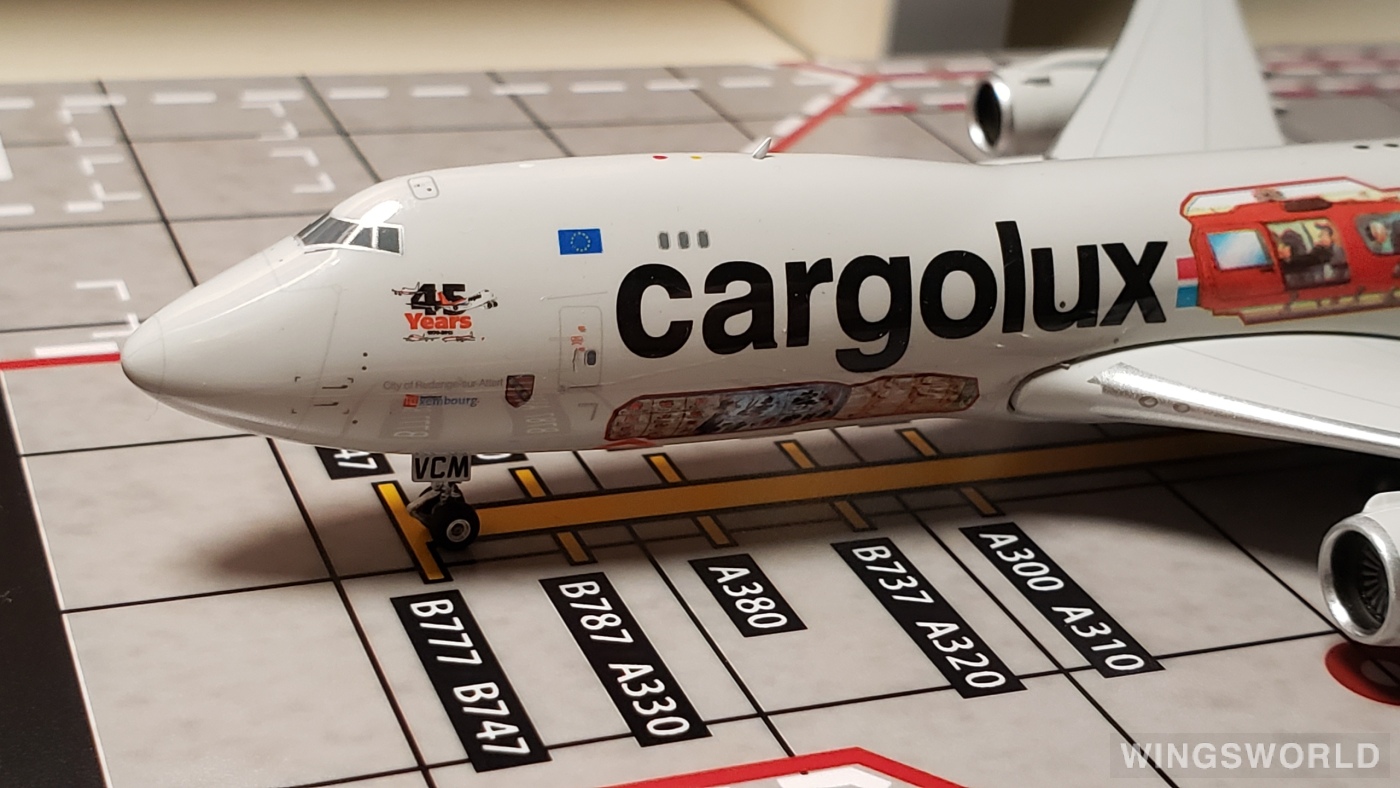 Phoenix 1:400 PH11328 Cargolux 卢森堡货运航空 Boeing 747-8F LX-VCM