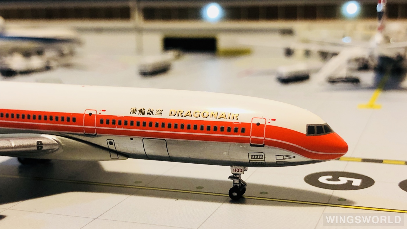 Blue box 1:400 BBX41630 Dragonair 港龙航空 Lockheed L-1011 TriStar VR-HOD