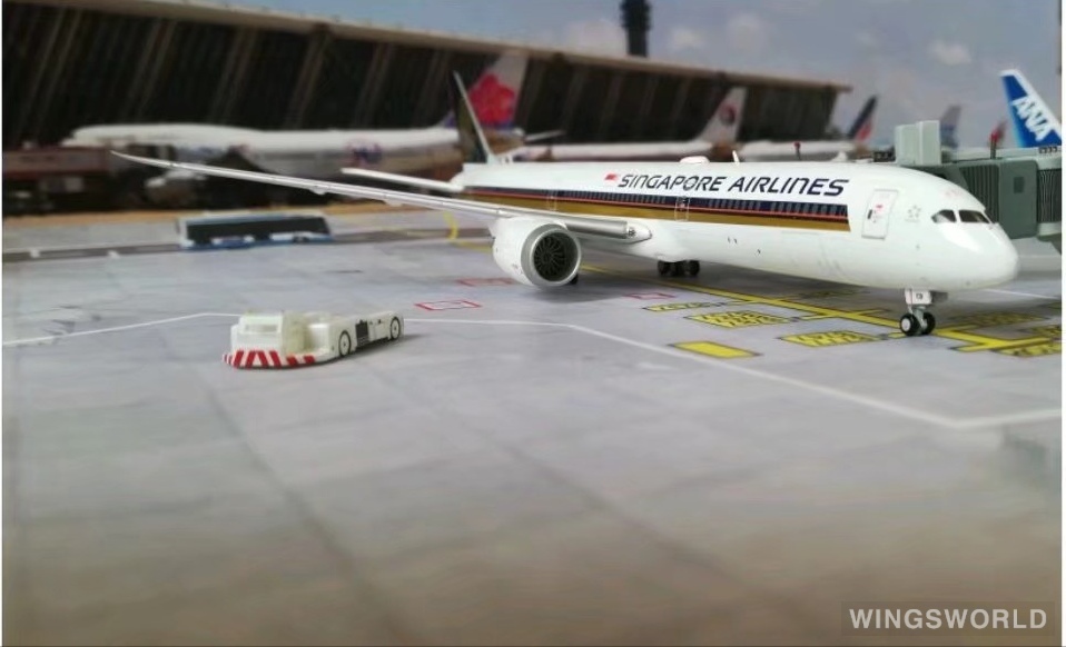 JC Wings 1:400 XX4096 Singapore Airlines 新加坡航空 Boeing 787-10 9V-SCB