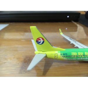 China Eastern 中国东方航空 Boeing 737-800 B-5475 恩施旅游 XX4693 JC Wings 1:400