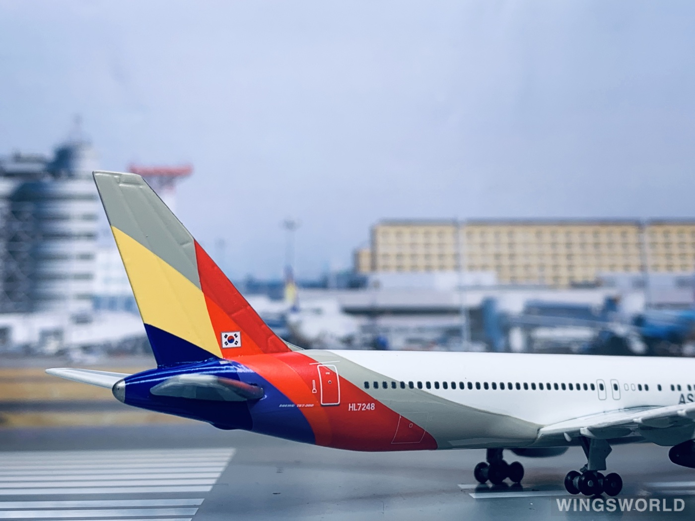 Phoenix 1:400 PH10165 Asiana 韩亚航空 Boeing 767-300 HL7248