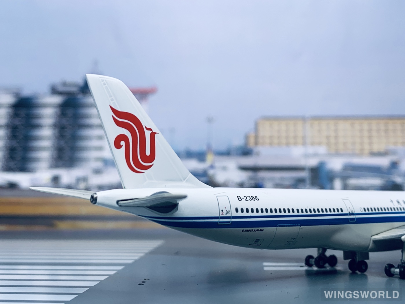 Geminijets 1:400 GJCCA648 Air China 中国国际航空 Airbus A340-300 B-2386