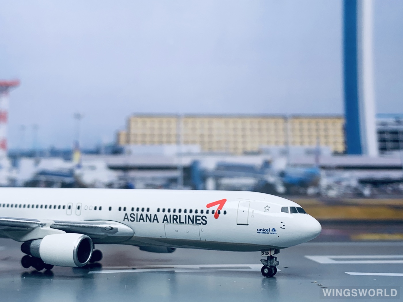 Phoenix 1:400 PH10165 Asiana 韩亚航空 Boeing 767-300 HL7248