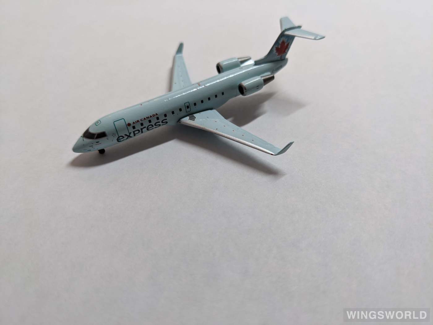 Geminijets 1:400 GJACA1674 Air Canada 加拿大航空 Bombardier CRJ200 C-GKFR