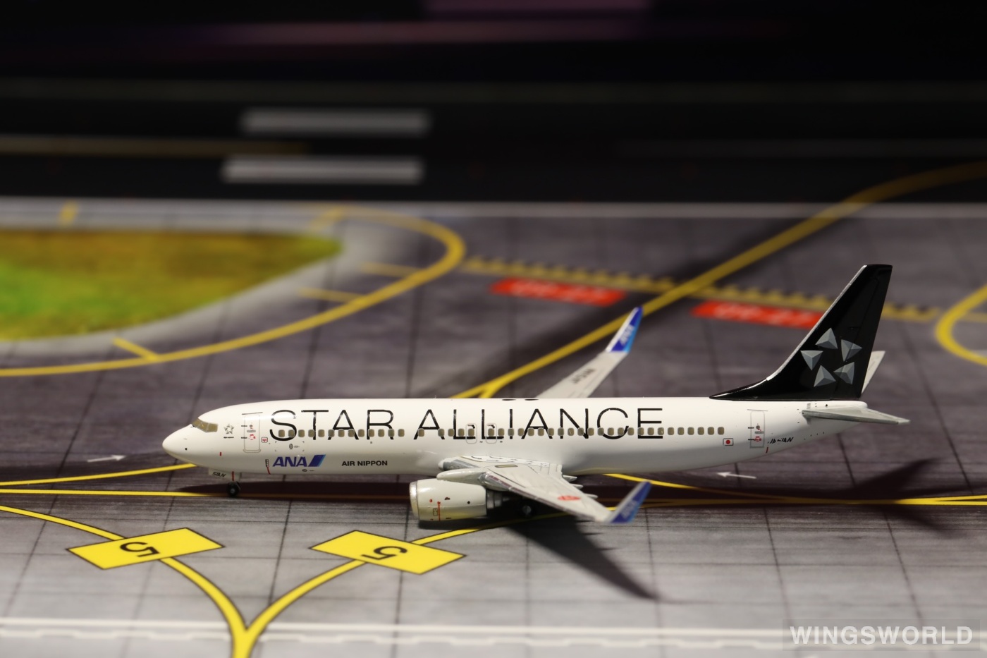 ANA全日空　Boing737-800 スターアライアンス1/400 ANA 'Star Alliance' LevelUP 737-800 (JA51AN) - Aircraft