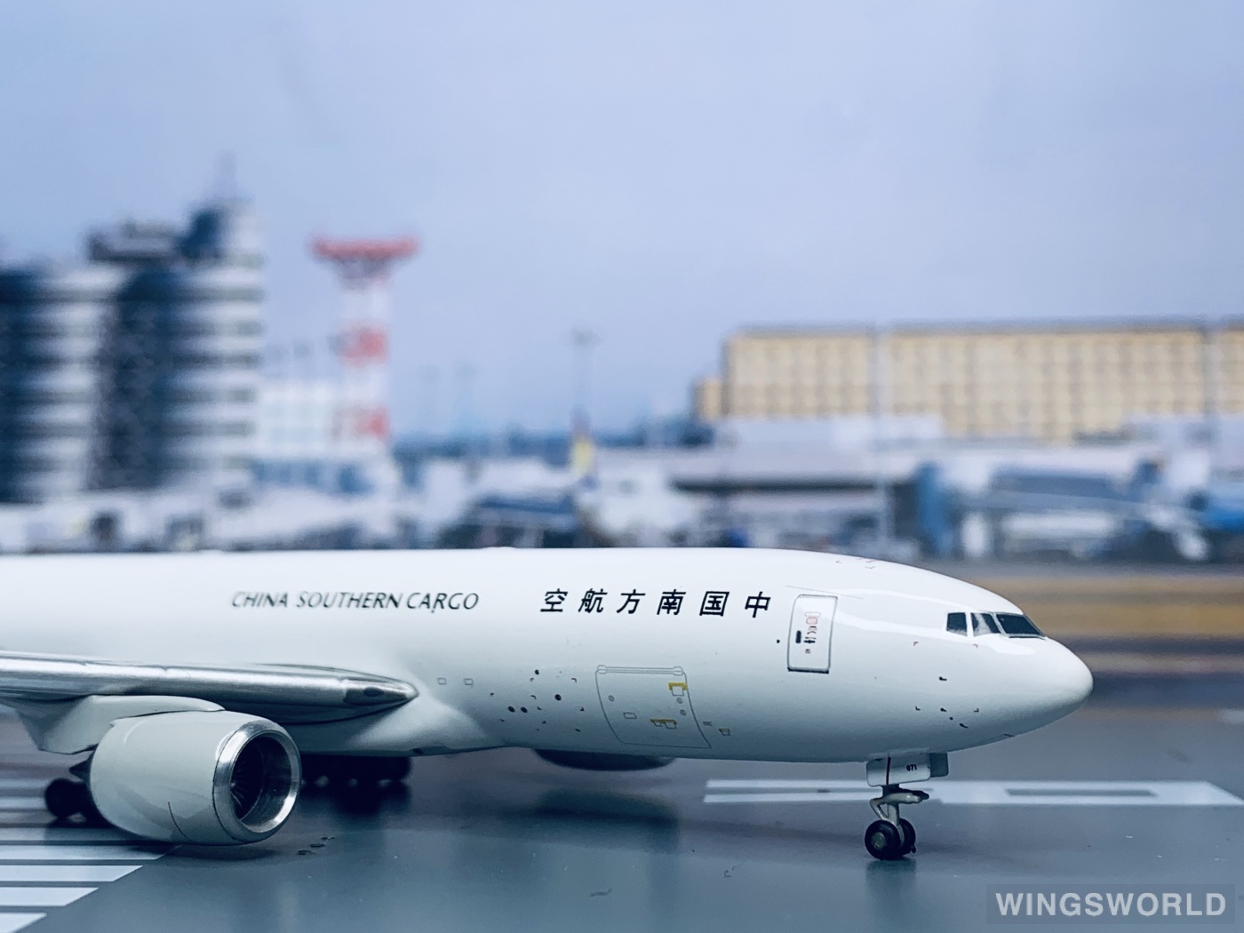 JC Wings 1:400 Boeing 777-200LR China Southern 中国南方航空