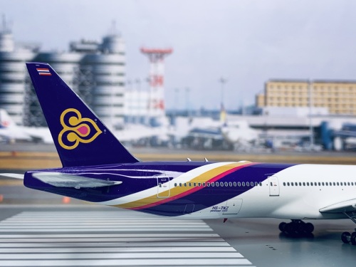Phoenix 1:400 Boeing 777-300ER Thai Airways 泰国国际航空