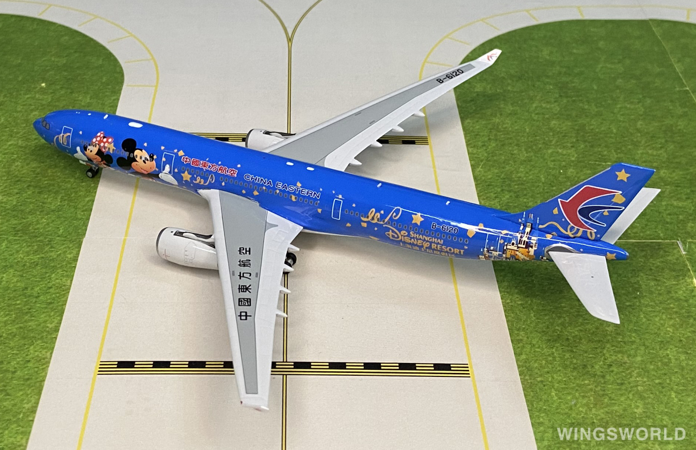 Phoenix 1:400 PH04093 China Eastern 中国东方航空 Airbus A330-300 B-6120