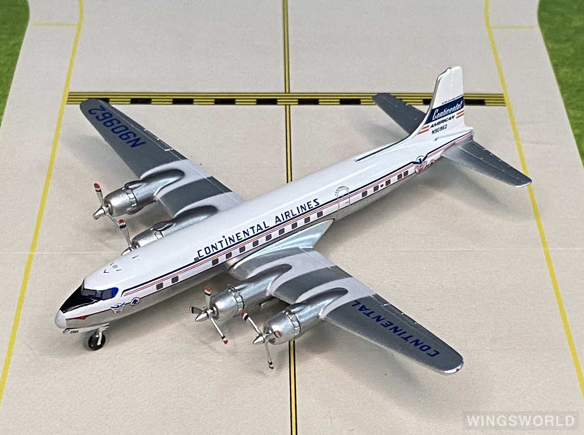 AeroClassics 1:400 AC419477 Continental Airlines 美国大陆航空 Douglas DC-6 N90962