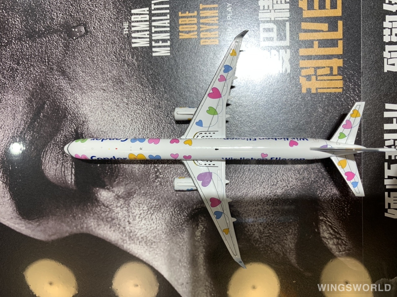 Condor Boeing 757-300 Flugzeugmodell 1:400 - D-ABON Vormontiertes Sammlerstück