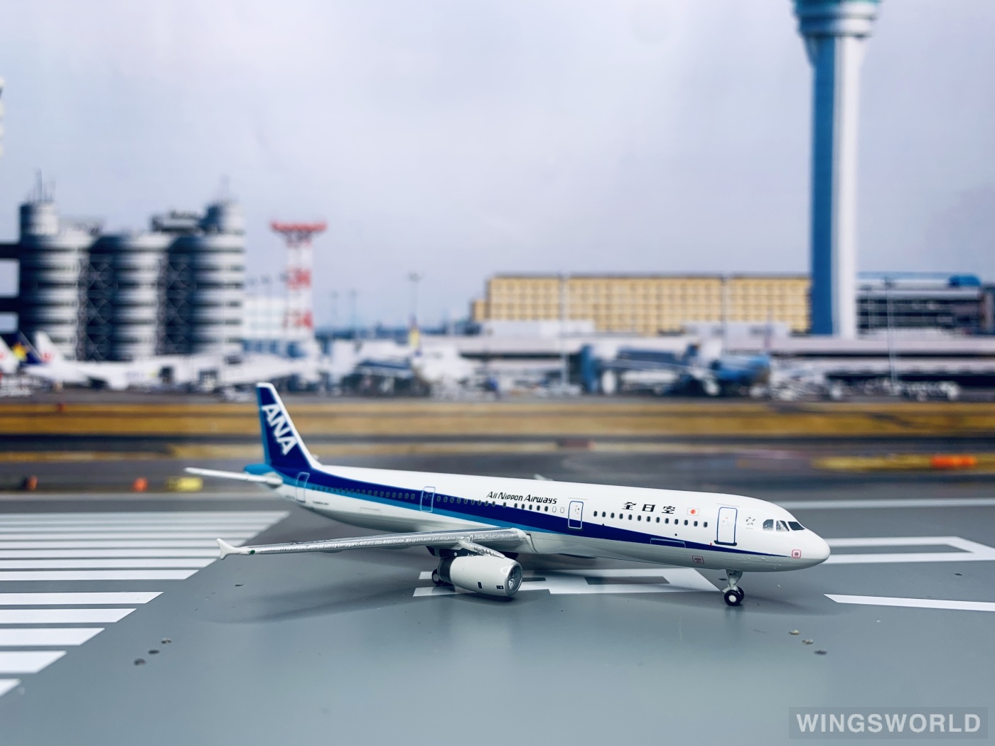 Phoenix 1:400 PH10059 ANA 全日空 Airbus A321 JA107A