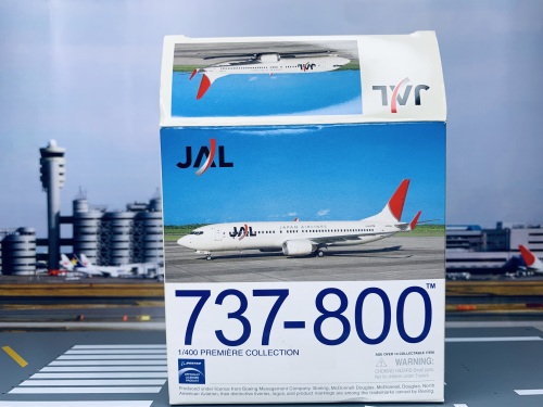 Dragon Models 1:400 Boeing 737-800 Japan Airlines 日本航空