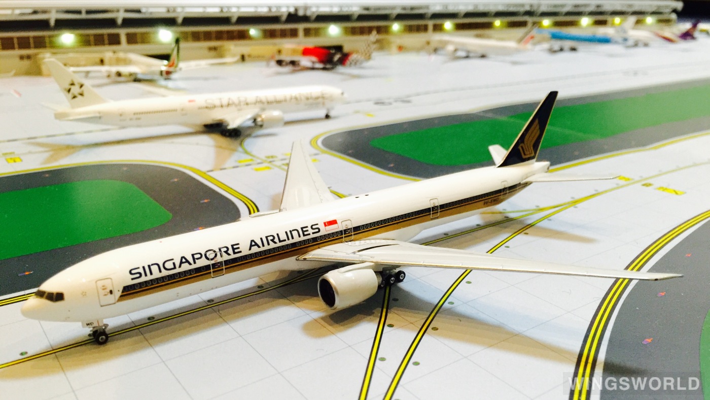 Phoenix 1:400 PH10385 Singapore Airlines 新加坡航空 Boeing 777-300ER 9V-SWD