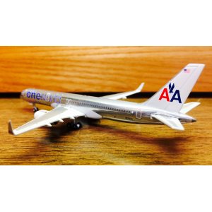 American Airlines 美国航空 Boeing 757-200 N174AA 