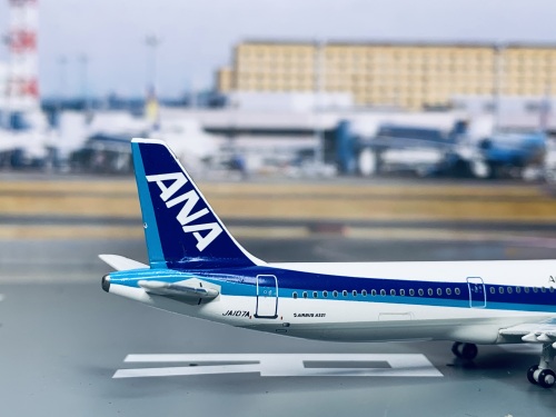 Phoenix 1:400 Airbus A321 ANA 全日空PH10059 JA107A 的相册- 飞机