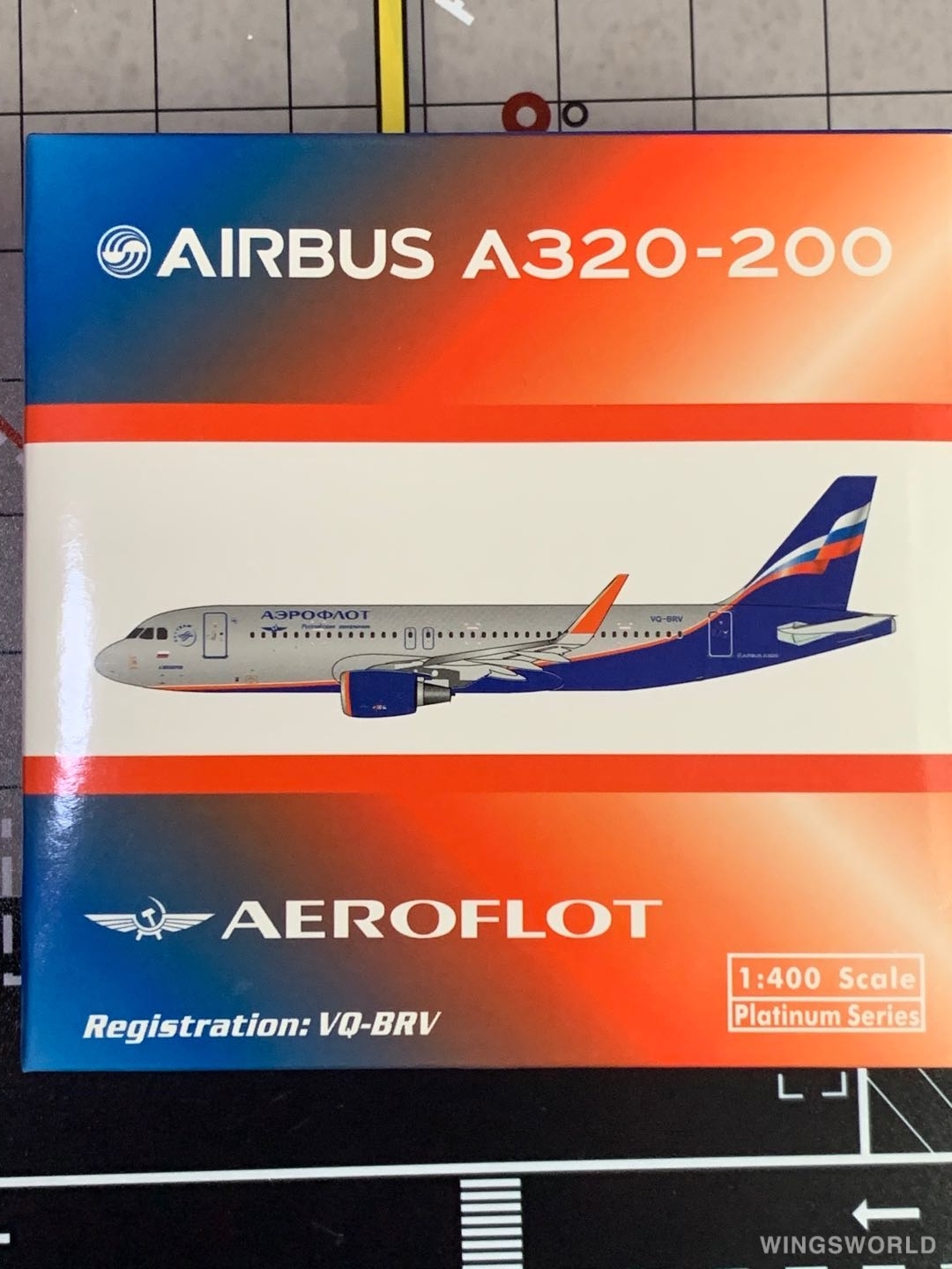 Phoenix 1:400 PH10957 Aeroflot 俄罗斯航空 Airbus A320 VQ-BRV