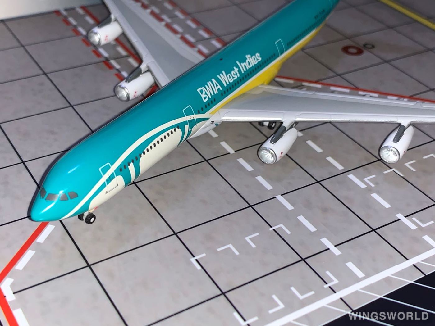 Geminijets 1:400 GJBWA316 BWIA West Indies Airways Airbus A340-300 9Y-TJN