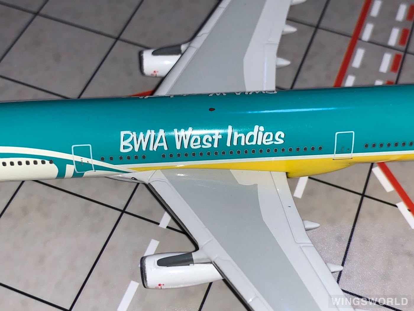 Geminijets 1:400 GJBWA316 BWIA West Indies Airways Airbus A340-300 9Y-TJN