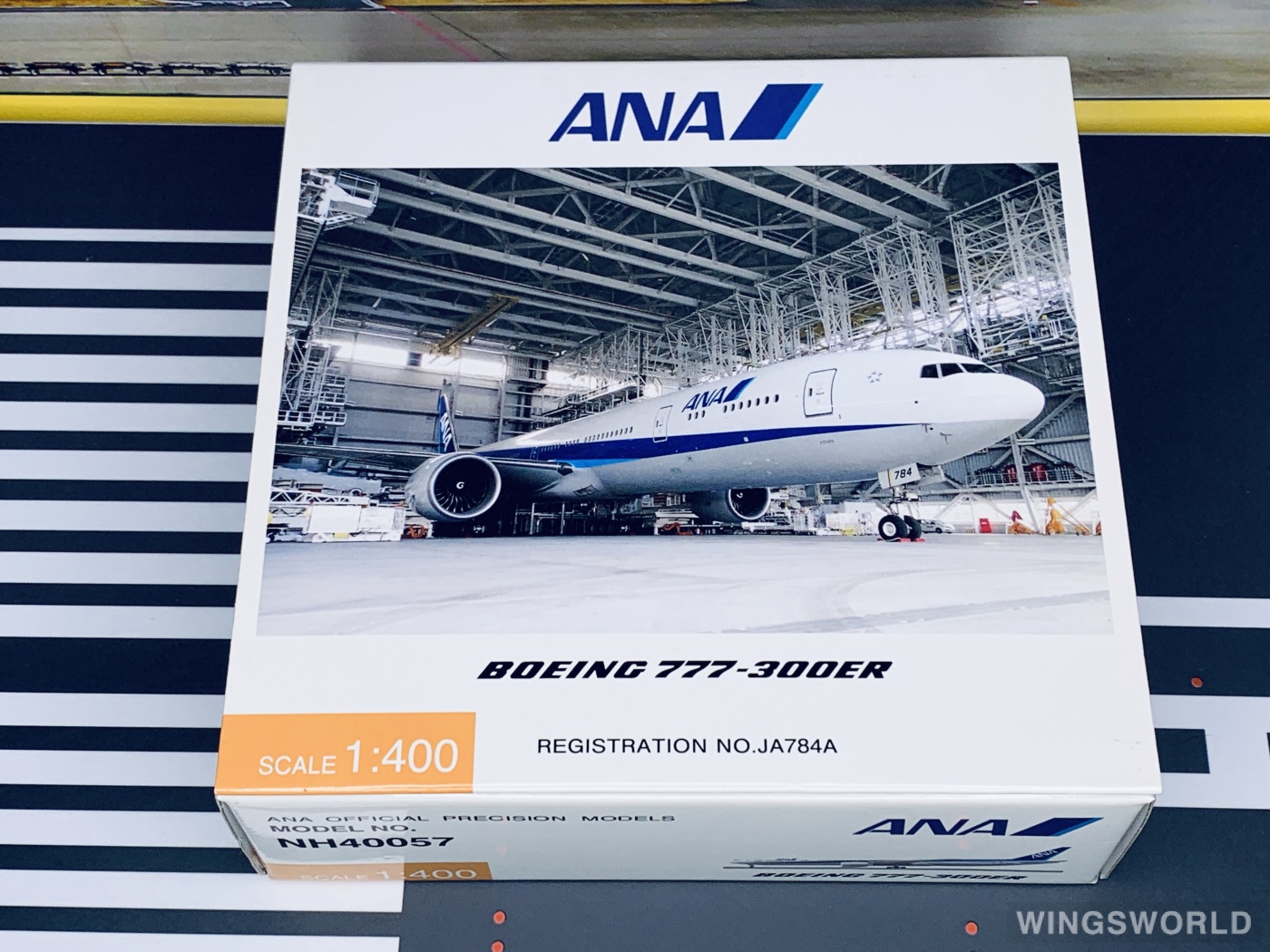 Hogan 1:400 NH40057 ANA 全日空 Boeing 777-300ER JA784A