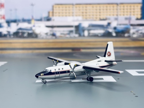 ANA 全日空 Fokker F-27 JA8623  ACJA8623 AeroClassics 1:400