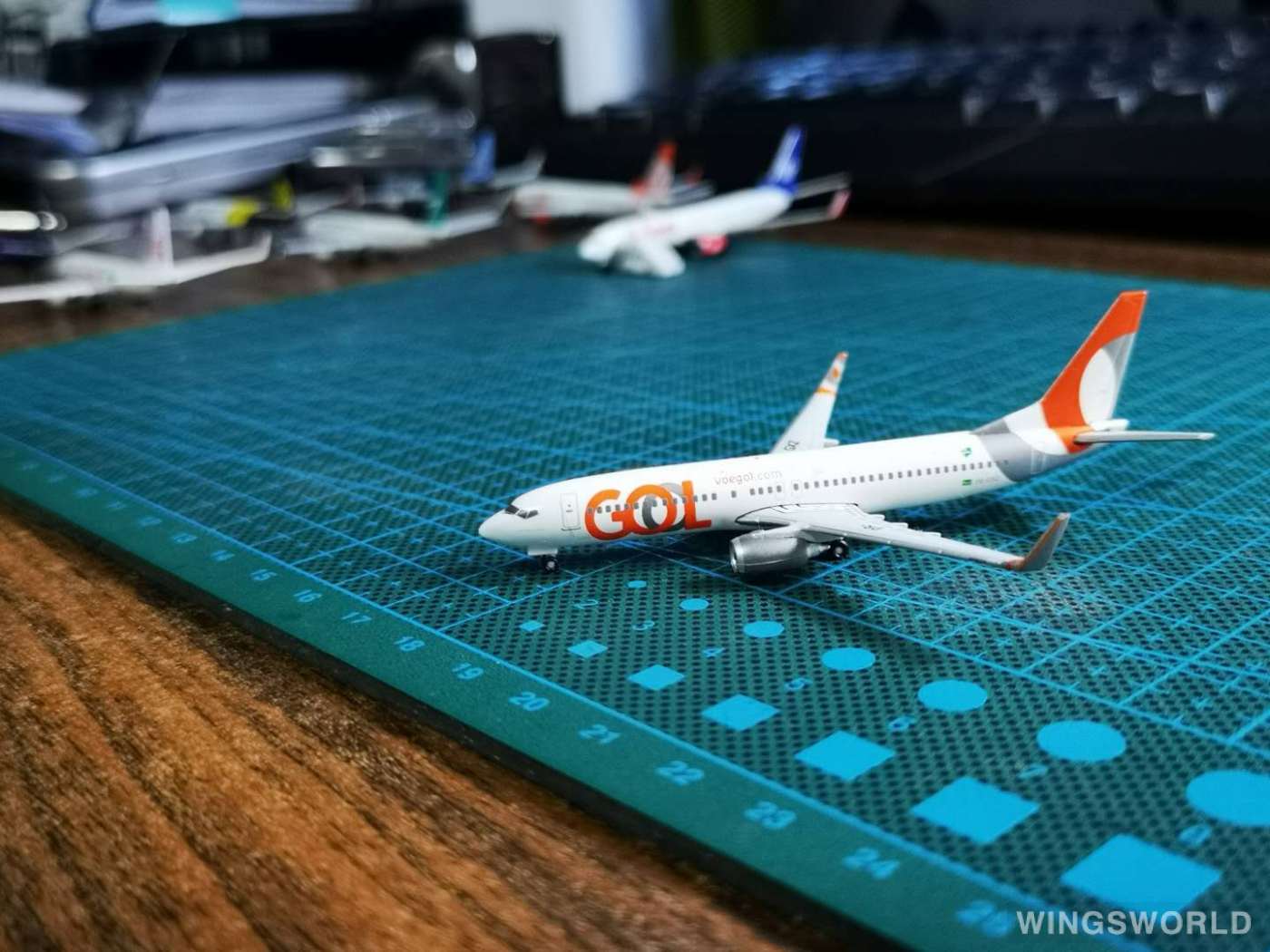 Herpa 1:500 526098 GOL 高尔航空 Boeing 737-800 PR-GTE