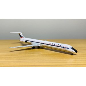 Delta Air Lines 达美航空 McDonnell Douglas MD-88 N904DL Widget colors. VA001A Jet-X 1:400