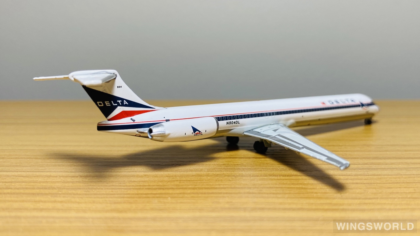 Jet-X 1:400 VA001A Delta Air Lines 达美航空 McDonnell Douglas MD-88 N904DL