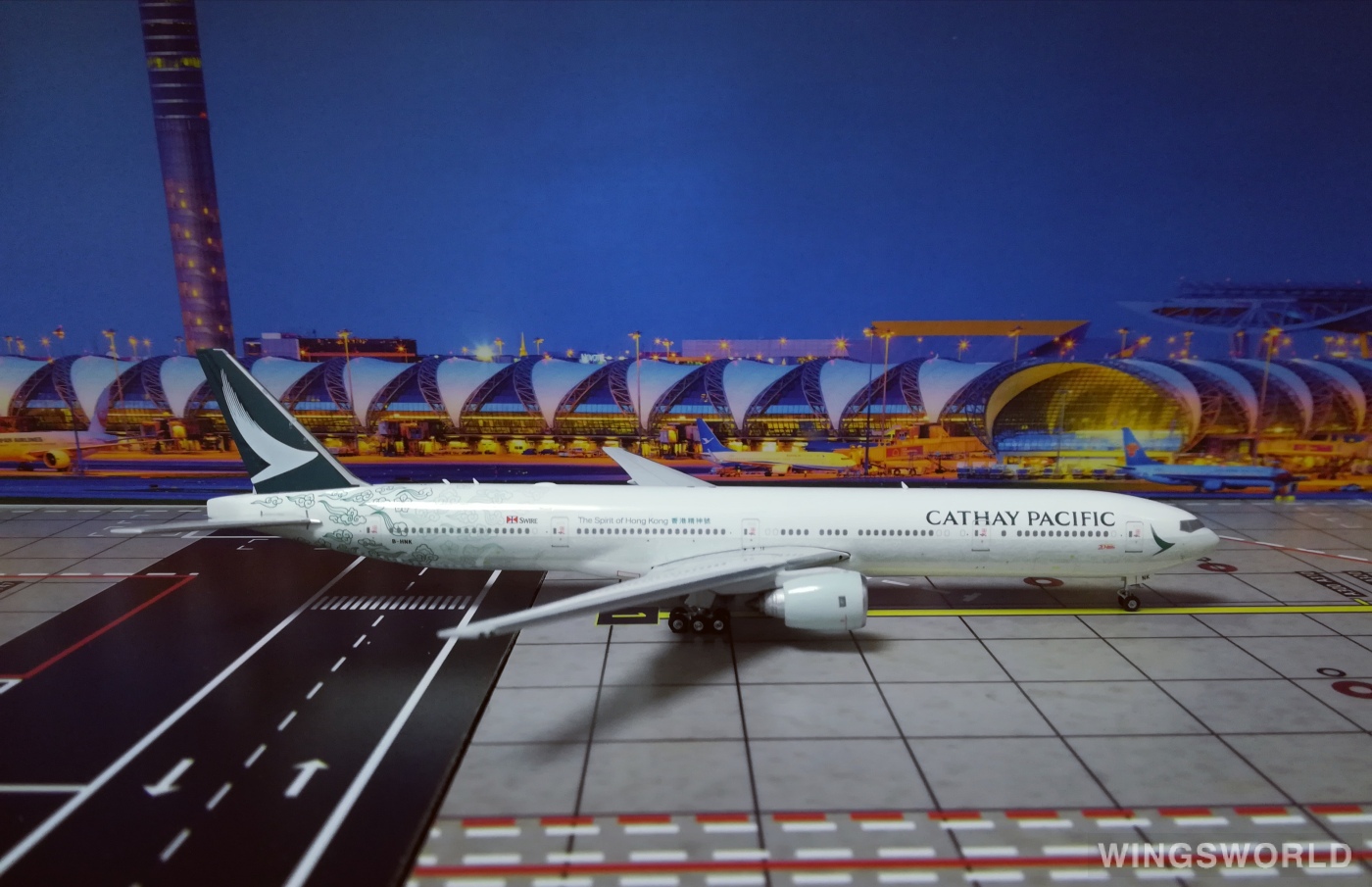 Phoenix 1:400 PH04146 Cathay Pacific 国泰航空 Boeing 777-300 B-HNK