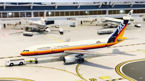 JAS 日本佳速航空 Airbus A300B4/B2 JA8476  BB4-2007-XX Big Bird 1:400