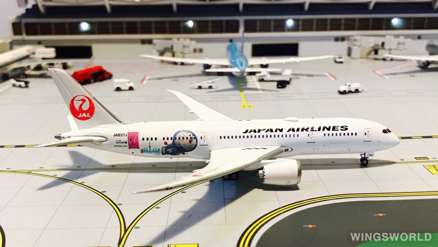 Phoenix 1:400 PH04134 Japan Airlines 日本航空 Boeing 787-8 JA837J