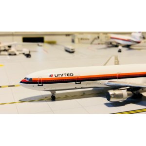 United Airlines 美国联合航空 McDonnell Douglas DC-10 N1854U 1980s colors. With rolling gears. AC4N1854U AeroClassics 1:400