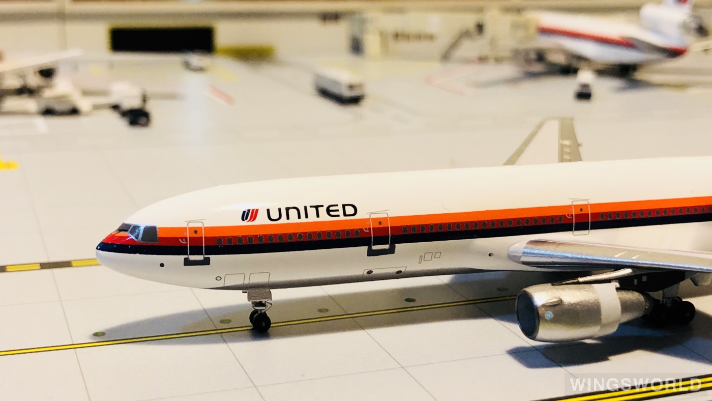 AeroClassics 1:400 AC4N1854U United Airlines 美国联合航空 McDonnell Douglas DC-10 N1854U