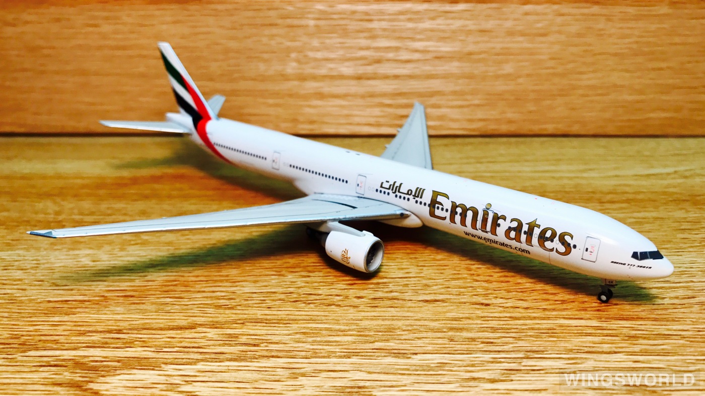 Geminijets 1:400 GJUAE1351 Emirates 阿联酋航空 Boeing 777-300 A6-ECK