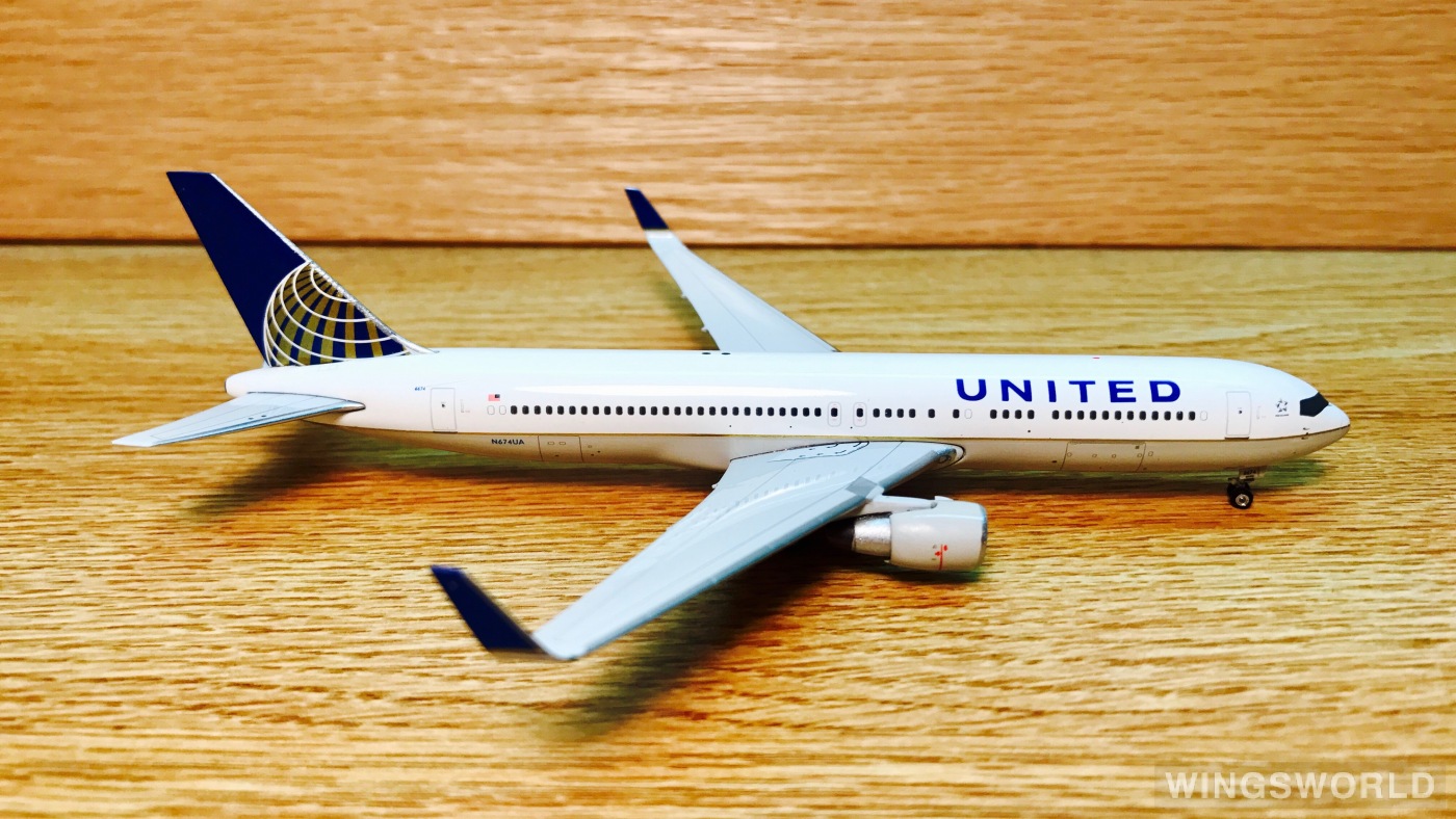 Geminijets 1:400 GJUAL1138 United Airlines 美国联合航空 Boeing 767-300 N674UA