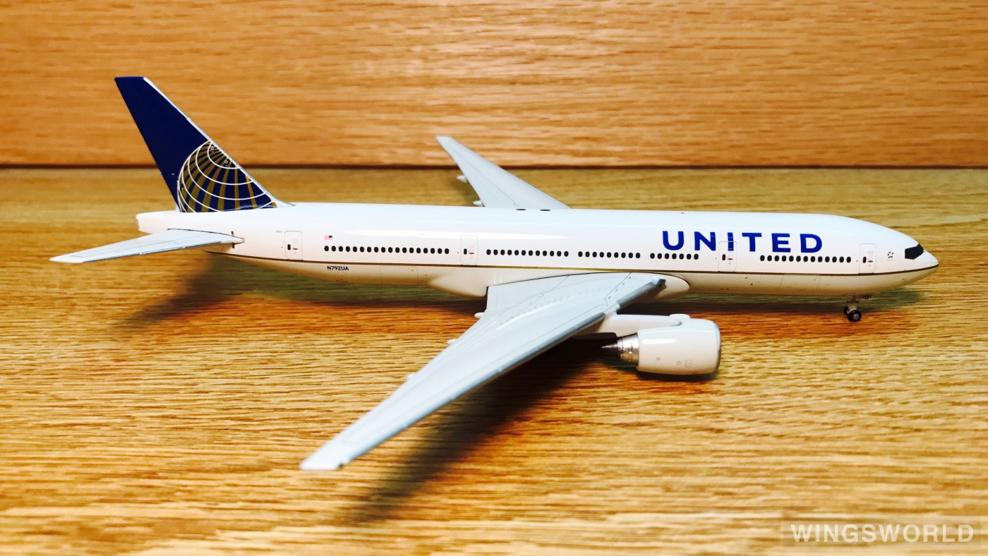 Geminijets 1:400 GJUAL1147 United Airlines 美国联合航空 Boeing 777-200 N792UA