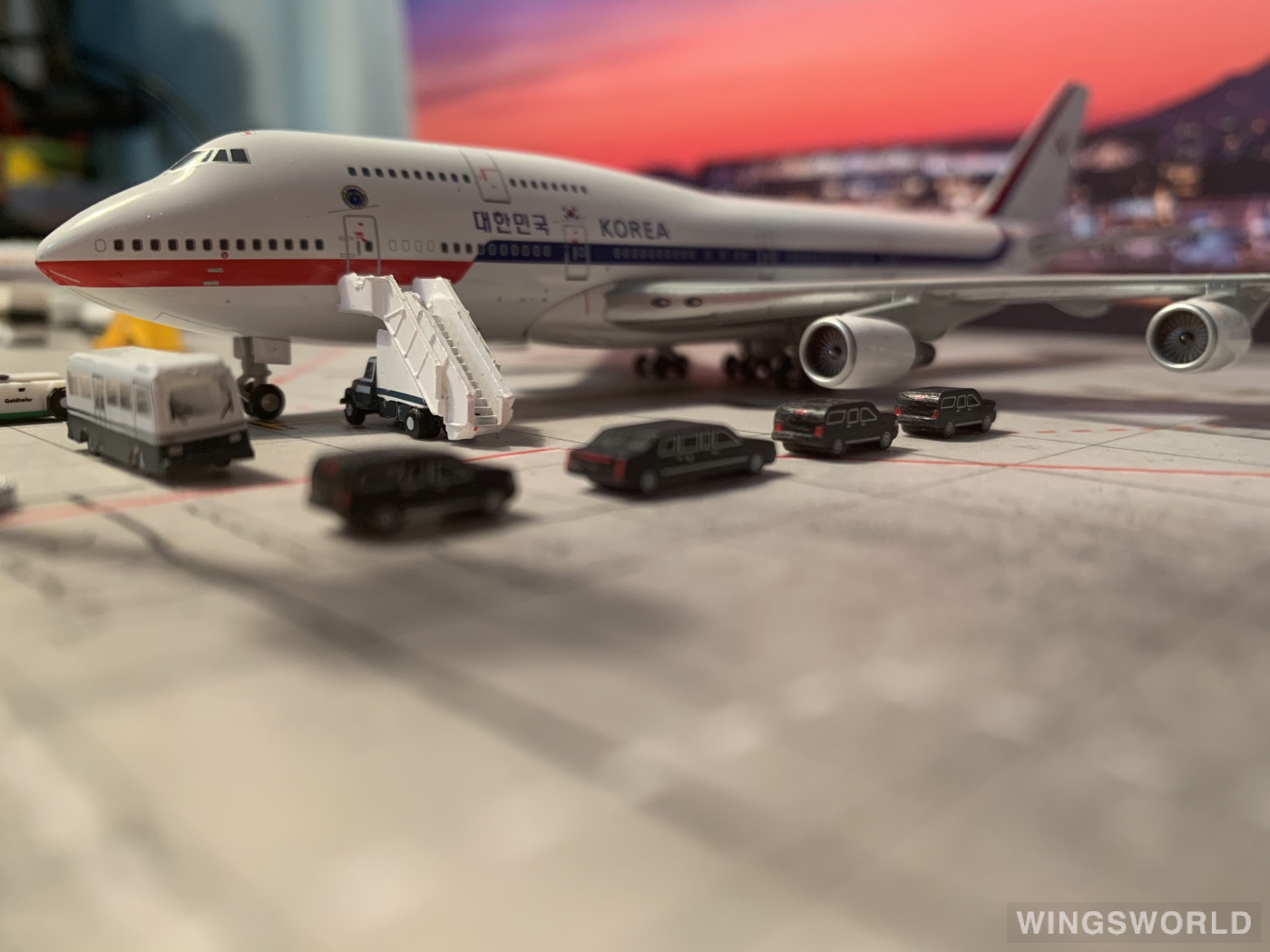 Geminijets 1:400 GJKAF1214 ROKAF 韩国空军 Boeing 747-400 10001